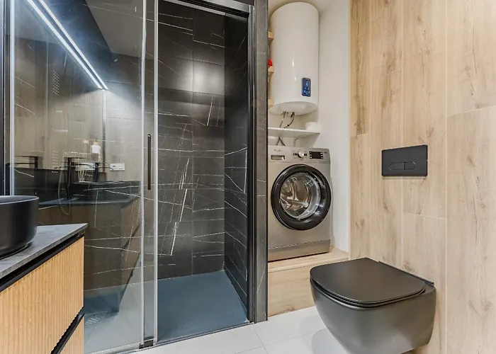 Barranco Luxe Golf Apartment